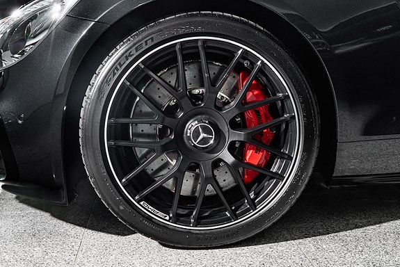 Mercedes-Benz AMG GT S 14 of 28