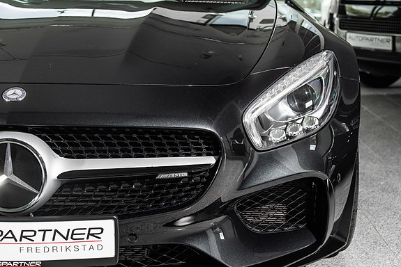 Mercedes-Benz AMG GT S 22 of 28