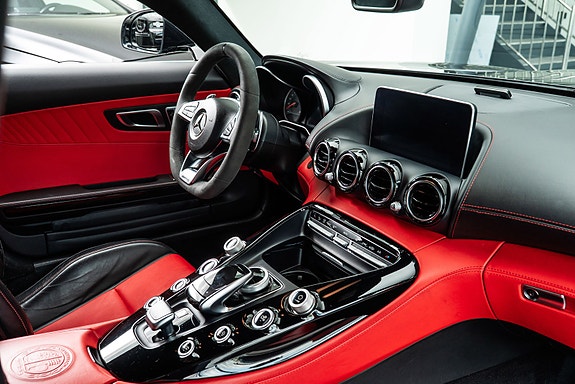 Mercedes-Benz AMG GT S 10 of 28