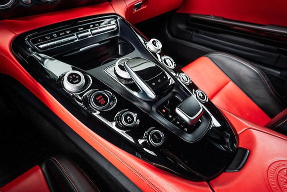 Mercedes-Benz AMG GT S 12 of 28