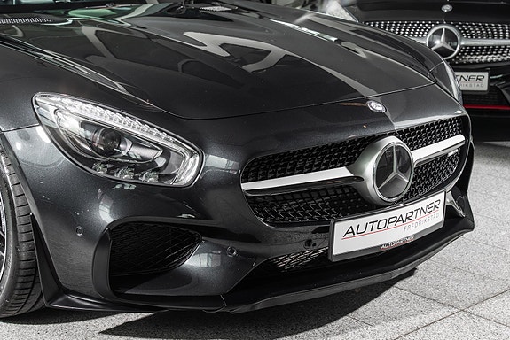 Mercedes-Benz AMG GT S 23 of 28