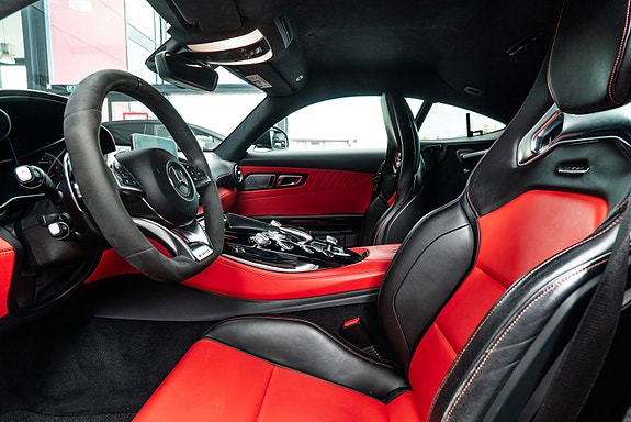 Mercedes-Benz AMG GT S 9 of 28