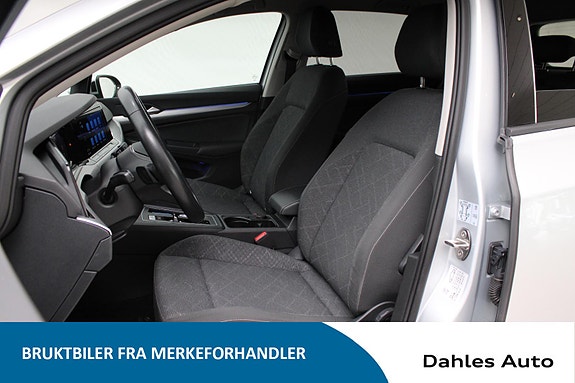 Volkswagen Golf VIII 9 of 23