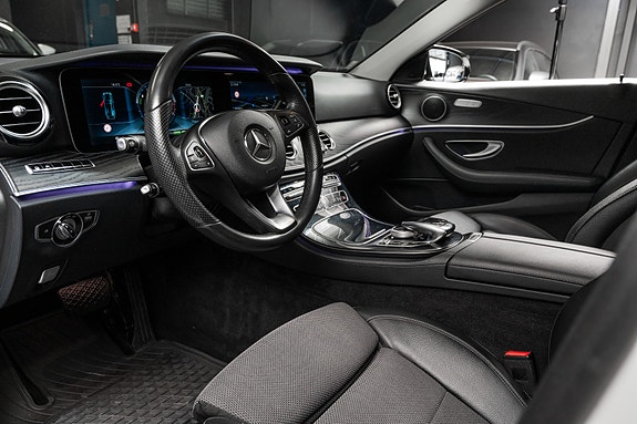 Mercedes-Benz E350 e 18 of 30