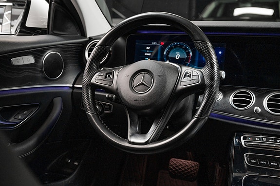 Mercedes-Benz E350 e 22 of 30