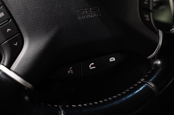 Mitsubishi Pajero 29 of 29
