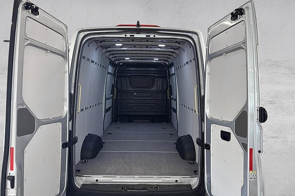 Volkswagen Crafter 19 of 22