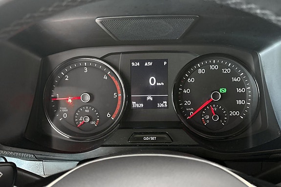 Volkswagen Crafter 12 of 22