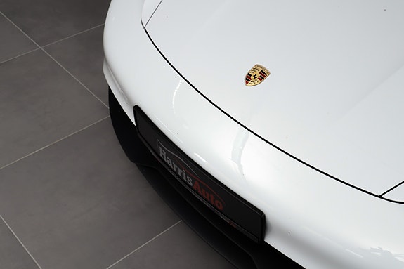 Porsche Taycan 4S 10 of 30
