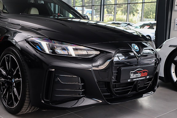 BMW i4 4 of 30