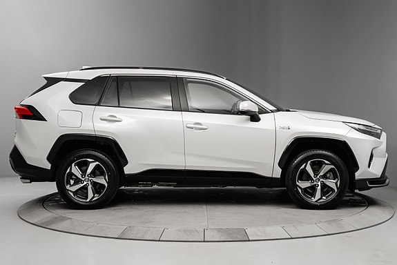 Toyota RAV4 5 of 29