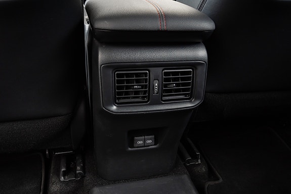 Toyota RAV4 28 of 29