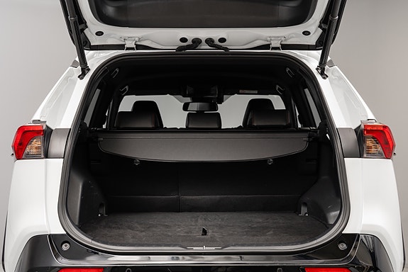 Toyota RAV4 29 of 29