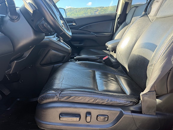 Honda CR-V 15 of 24