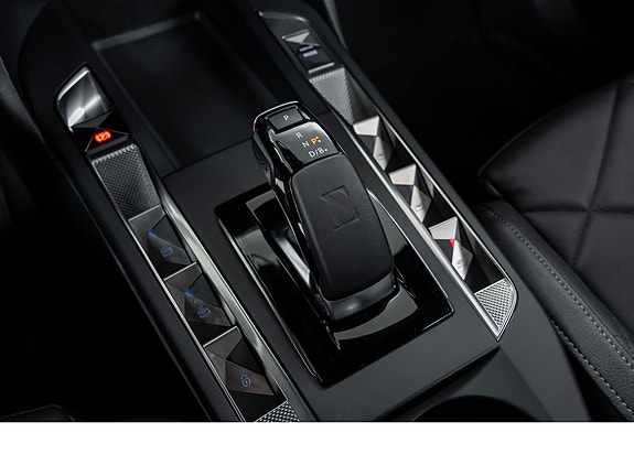 DS DS 3 Crossback 16 of 28