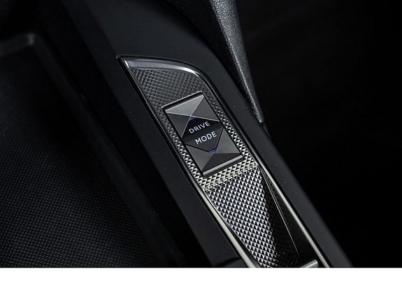 DS DS 3 Crossback 17 of 28