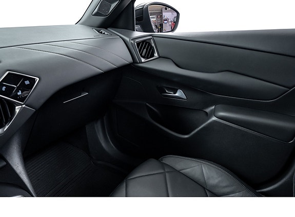 DS DS 3 Crossback 18 of 28