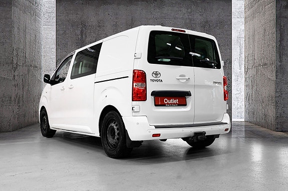 Toyota Proace 7 of 12