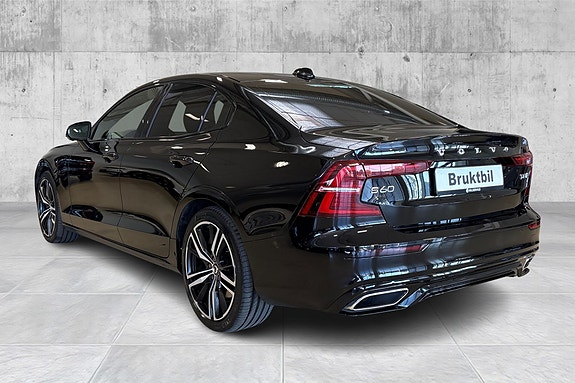 Volvo S60 3 of 24