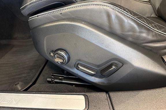 Volvo S60 16 of 24