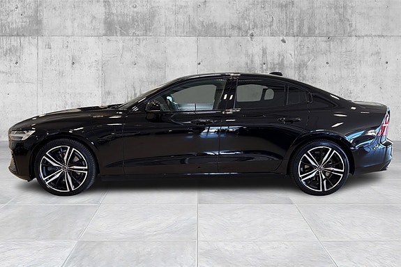 Volvo S60 2 of 24