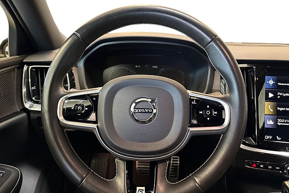 Volvo S60 19 of 24