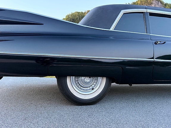 Cadillac Fleetwood 29 of 30