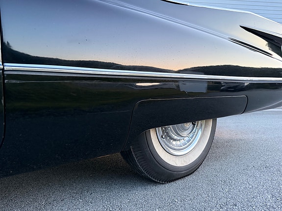 Cadillac Fleetwood 28 of 30