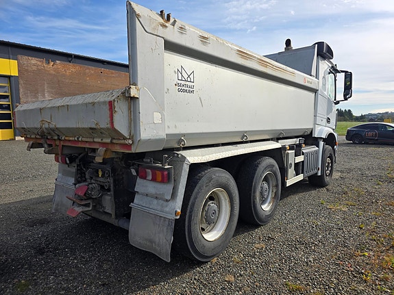 Mercedes-Benz Arocs 2658K 6x4 tippbil - Istrail påbygg 4 of 25