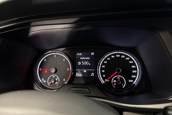Volkswagen Transporter 10 of 24