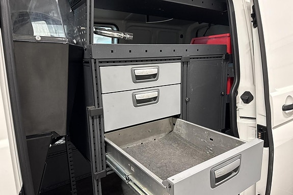 Volkswagen Transporter 7 of 24