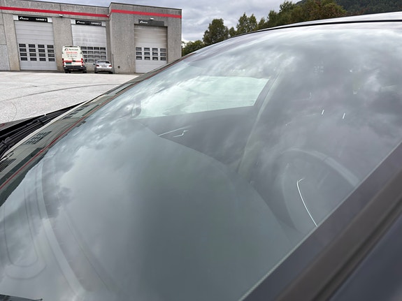 Volvo V40 10 of 30