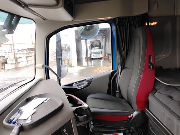 Volvo FH540 6X2 Krokbil 20 of 27