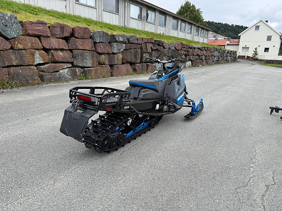 Polaris 650 Voyageur Nordic Pro 155" 3 of 8