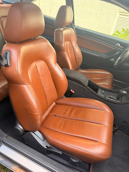 Mercedes-Benz CLK230 6 of 6