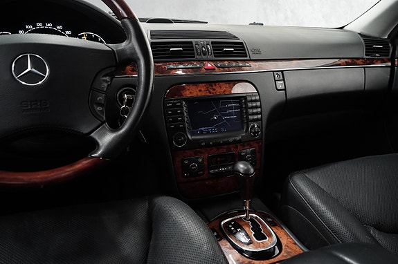 Mercedes-Benz S320 20 of 27