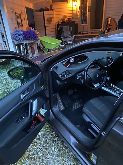 Peugeot 308 5 of 22