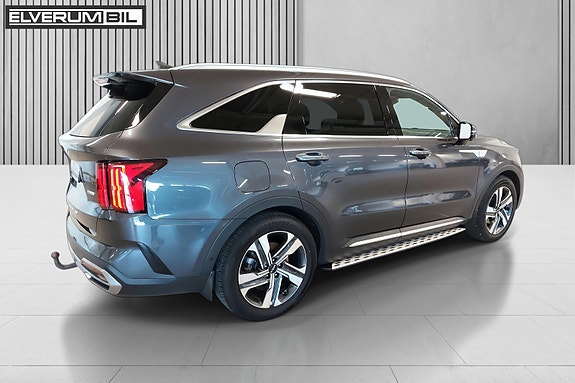 Kia Sorento 10 of 30