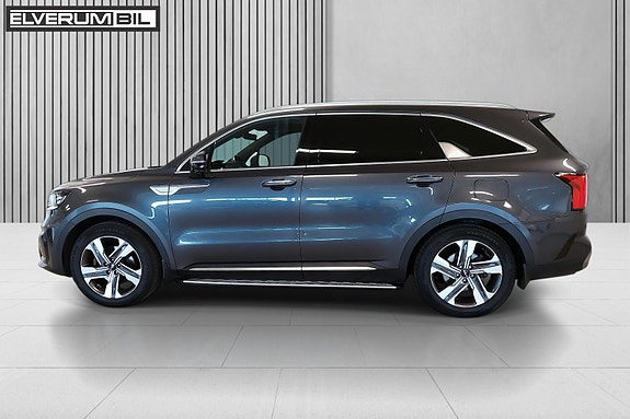Kia Sorento 4 of 30