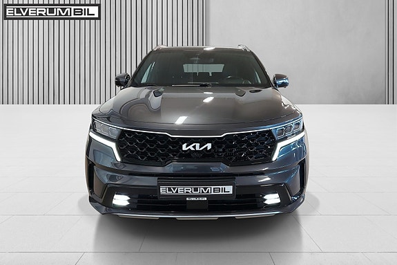 Kia Sorento 17 of 30
