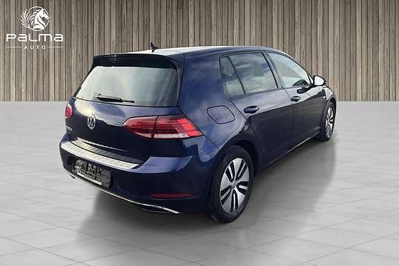 Volkswagen e-Golf VII 5 of 30