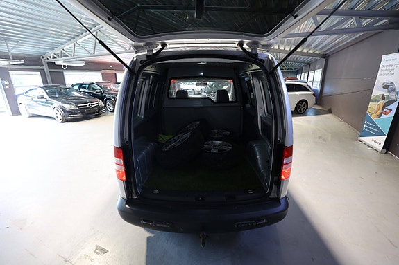Volkswagen Caddy 24 of 28