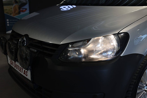 Volkswagen Caddy 10 of 28