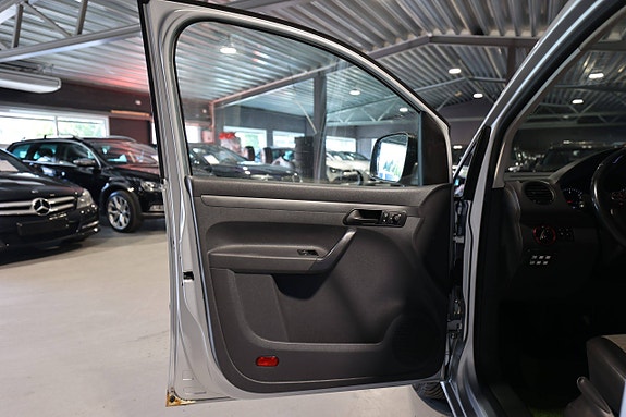 Volkswagen Caddy 11 of 28