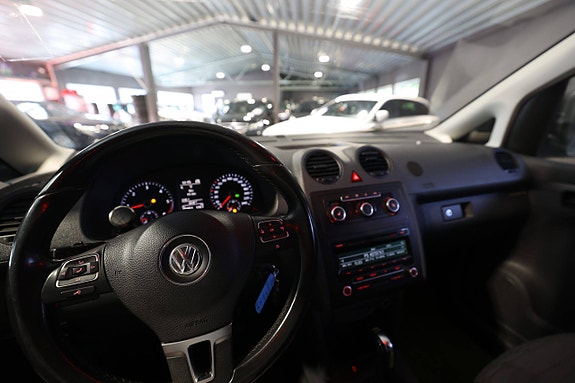 Volkswagen Caddy 21 of 28