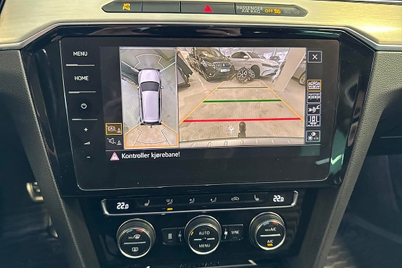 Volkswagen Passat Alltrack 13 of 22
