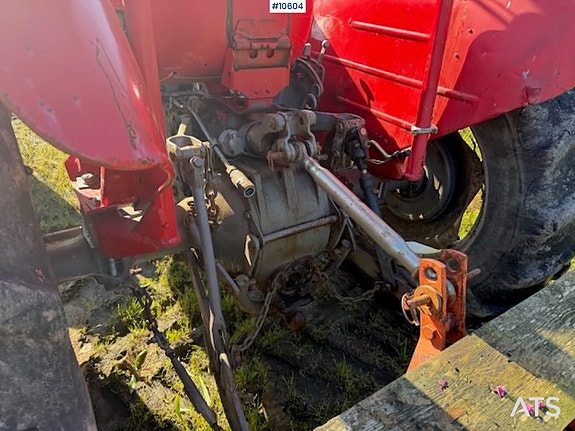 Massey Ferguson 1971 135 2X4 Traktor 16 of 21