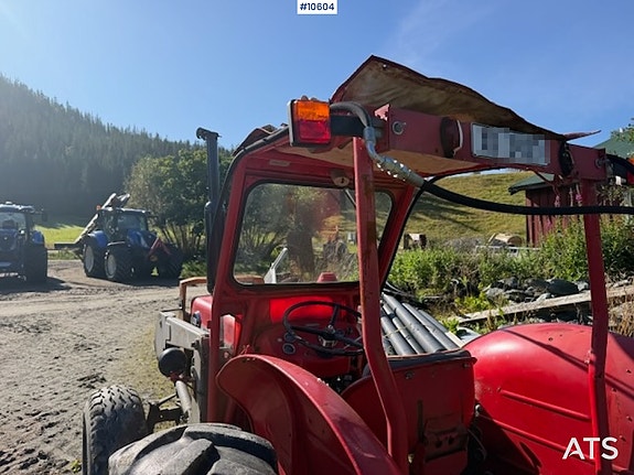 Massey Ferguson 1971 135 2X4 Traktor 8 of 21