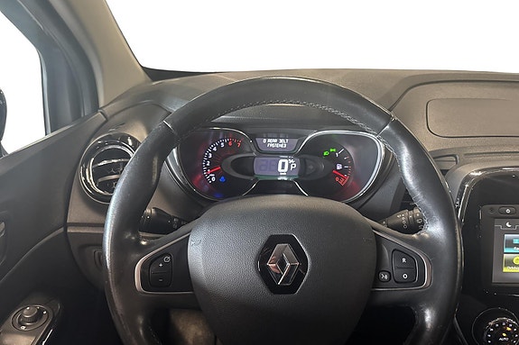 Renault Captur 9 of 24
