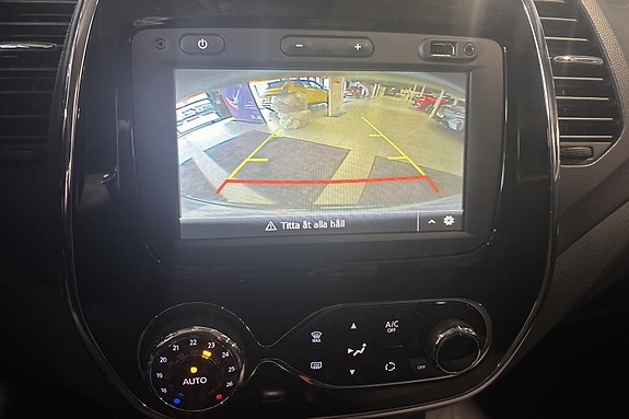 Renault Captur 13 of 24